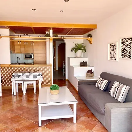 Chic Feel - Oceanfront, Heated Pool Apartment Costa Adeje (Tenerife)