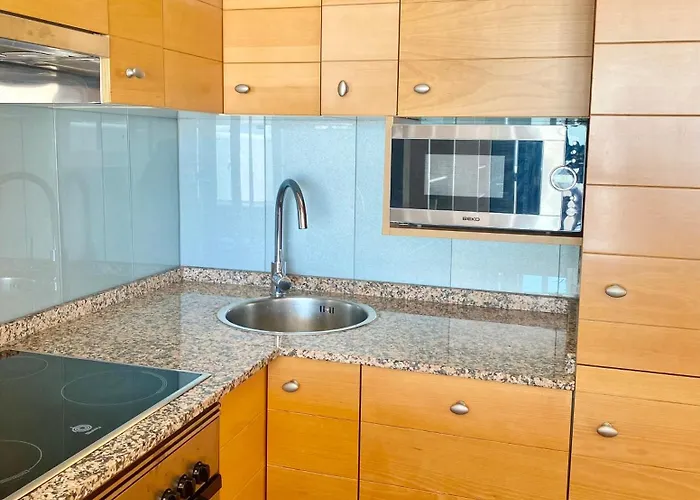 Apartman Chic Feel - Oceanfront, Heated Pool